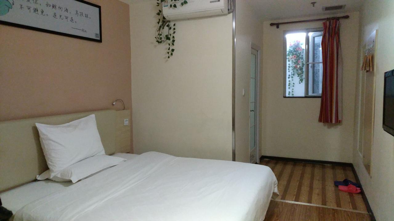 E+ Hotel Guangzhou Baixin Branch ภายนอก รูปภาพ